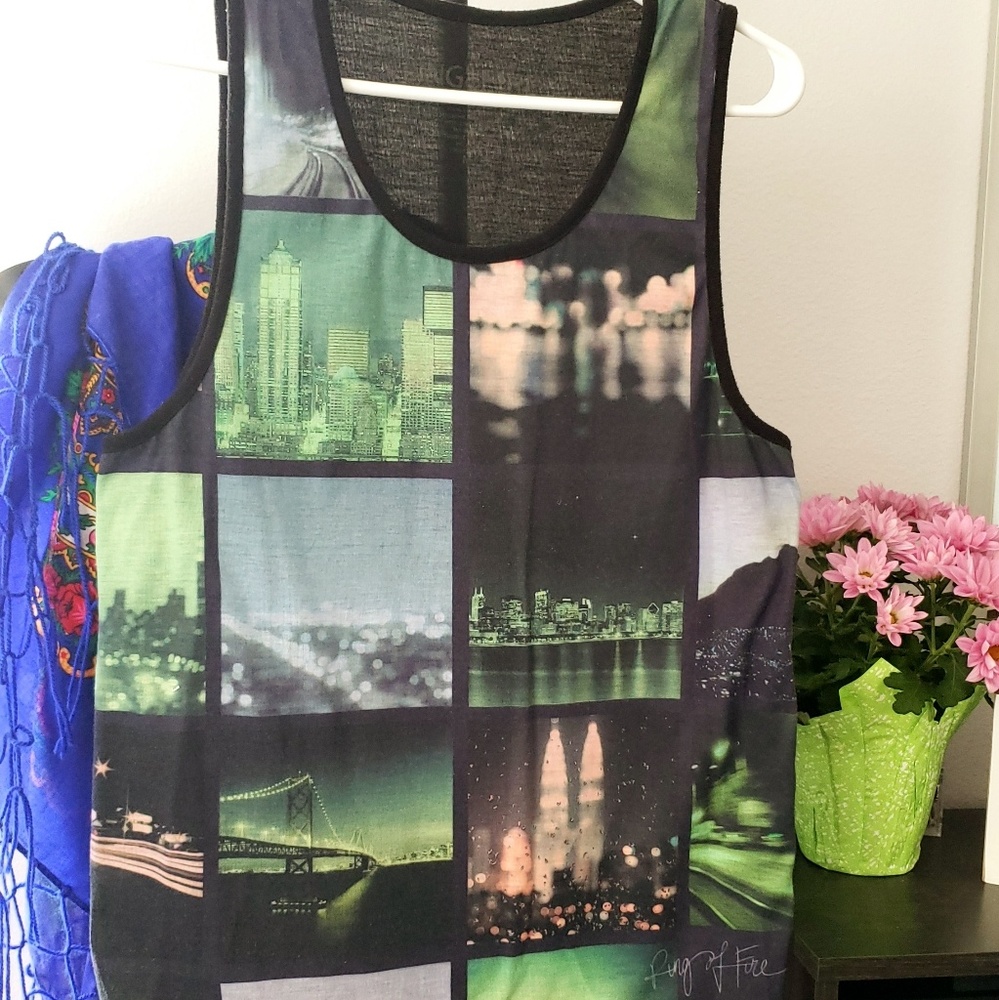 👕💫Men's graphic tank top size M💥💫